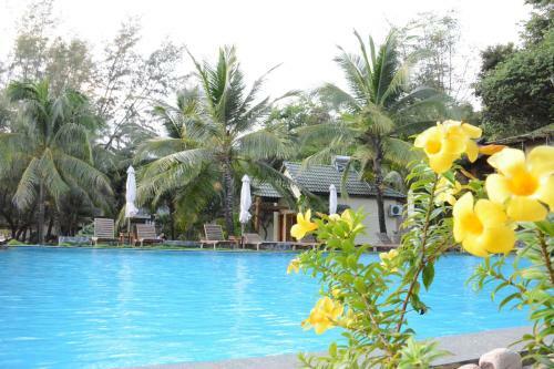 Hotel Ancarine Beach Resort