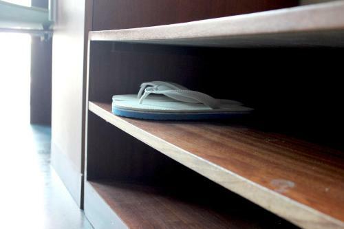 Hotel Kh�ch S?n �nh Quang