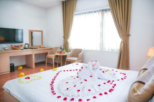 Long Anh Hotel