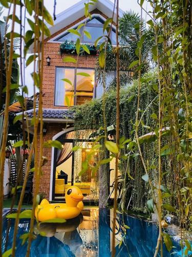 Luxury Flower Villa In Hoian