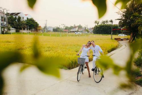 Luxury Flower Villa In Hoian