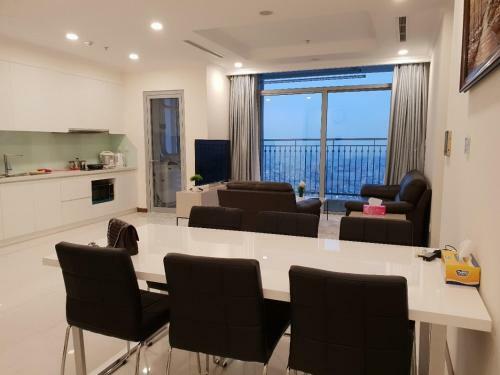 Apartamento Vinhomes T�n C?ng