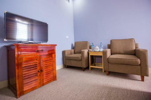 Hotel Kh�ch S?n Ho�ng Long