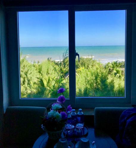 Hotel Oceanward Resort