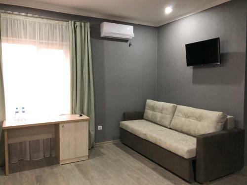 Injir Village Hotel