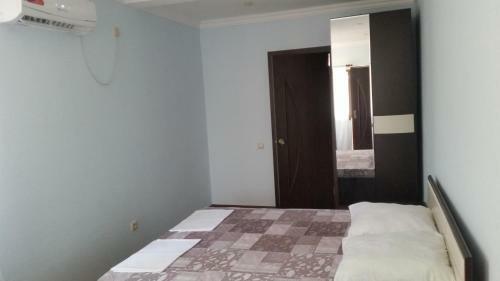 Hostal Guest House U Larisy