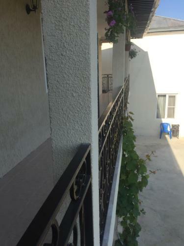 Hostal Guest House In Gudauta
