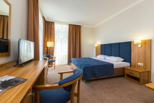 Zolotoy Yakor Hotel