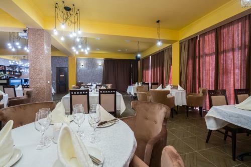 Zolotoy Yakor Hotel