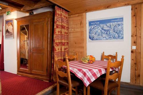 Chalet Cergnat Bed And Breakfast