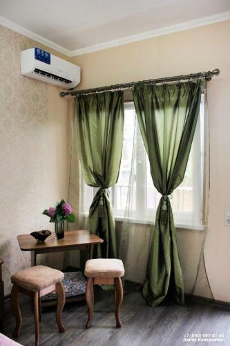 Hostal Aquamarine