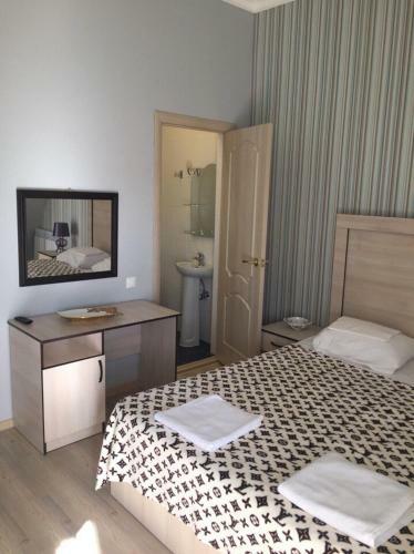 Hostal U Morya Guesthouse