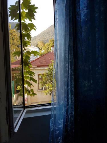 Hostal Zefir Guesthouse