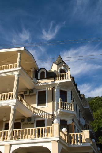 Hostal Hotel San Arda