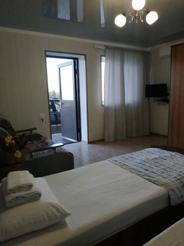 Hostal ????-????????