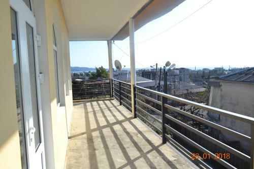 Hostal Guest House Akropol