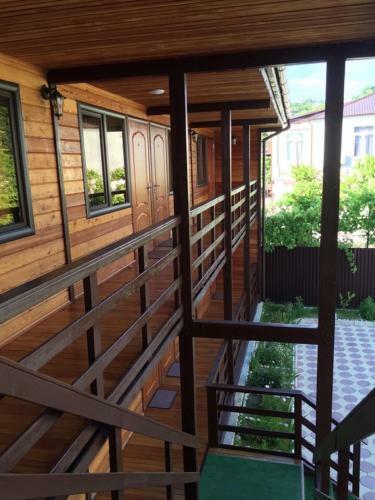 Hostal Guest House Wood House