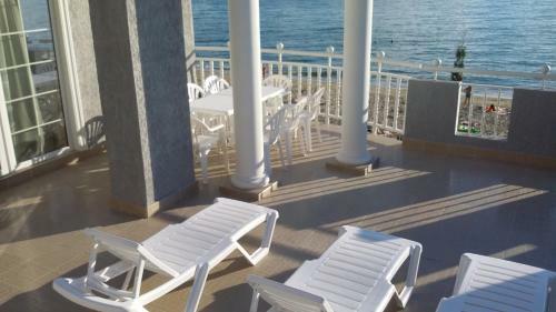 Mramorny Zamok Hotel