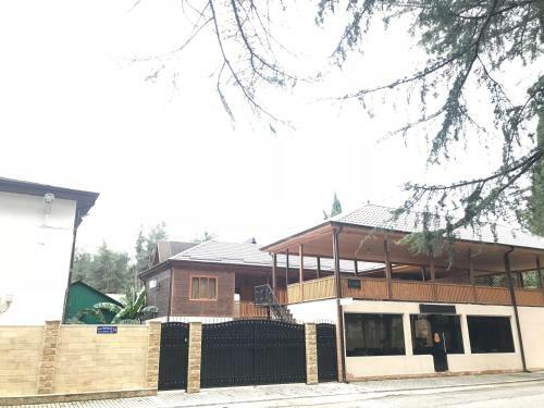 Hostal Guest House Mayana