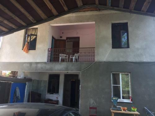 Hostal Guest House Abovyana 23