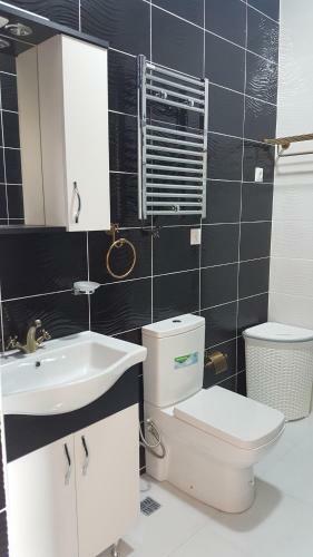 Hostal Esmeralda Guest House