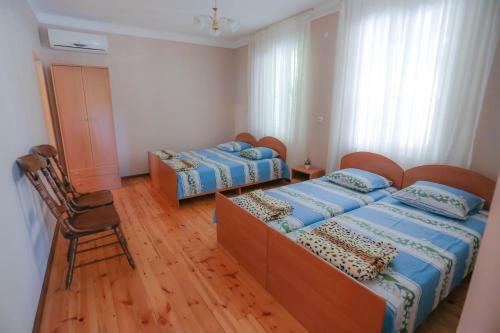 Hostal Fiesta Life