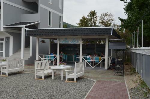 San-lora Hotel