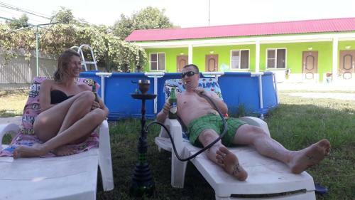 Hostal Guest House Raduga