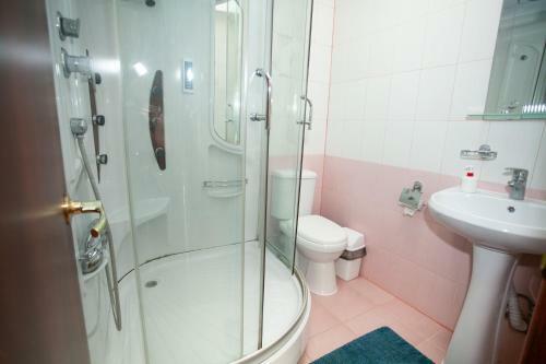Hostal Guest House At Oktyabrskaya