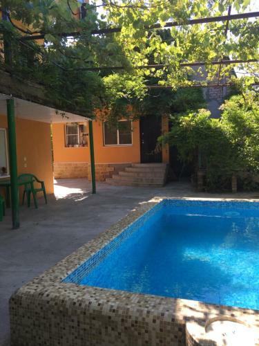 Hostal Comfort Guest House