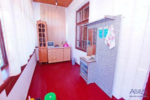 Hostal Guest House On Kyakhba 4