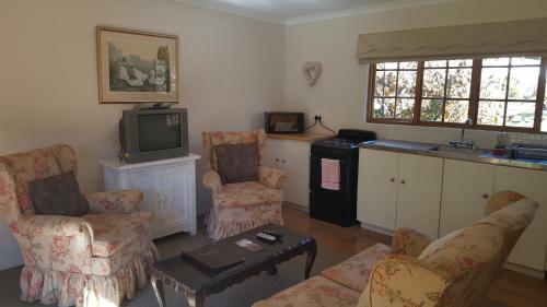Cranford Country Lodge