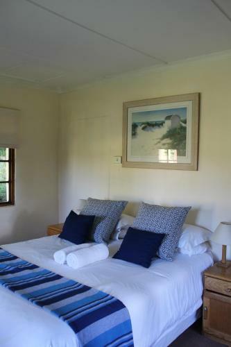 Bed & Breakfast Curry's Post Cottages