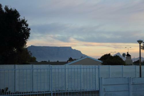 Hostal Inn Da Mood Guesthouse Cape Town