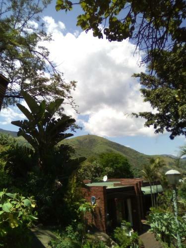 Hostal Pumba's Lookout