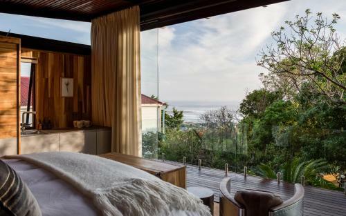 Villa Synergy Treehouse
