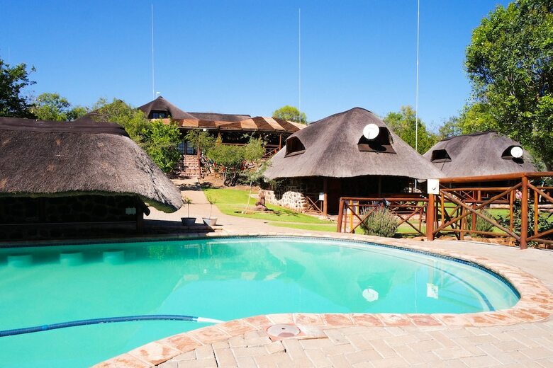 Thandabantu Game Lodge