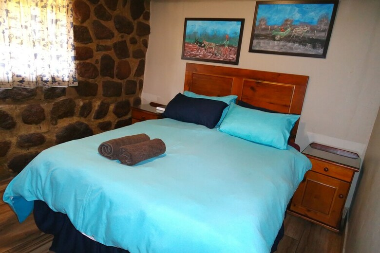 Thandabantu Game Lodge