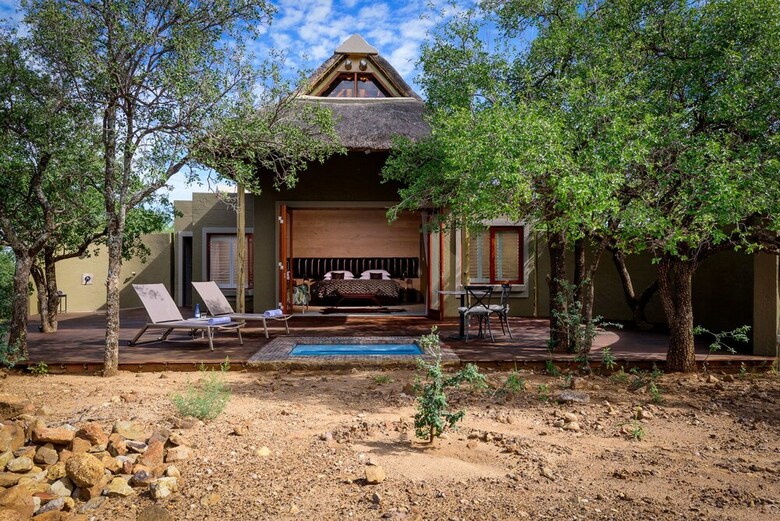 Lush Private Lodge