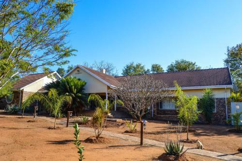 Inyanga Safari Lodge
