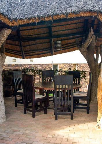 Inyanga Safari Lodge