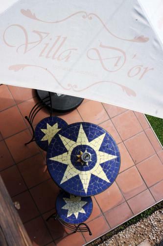 Hostal Villa Dor Guest House