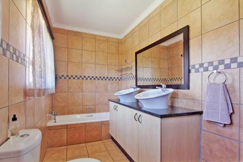 Hotel Monateng Safari Lodge