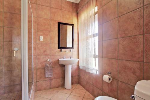 Hotel Monateng Safari Lodge
