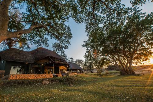Maninghi Lodge