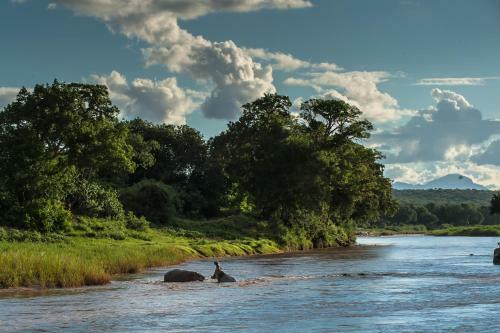 Maninghi Lodge