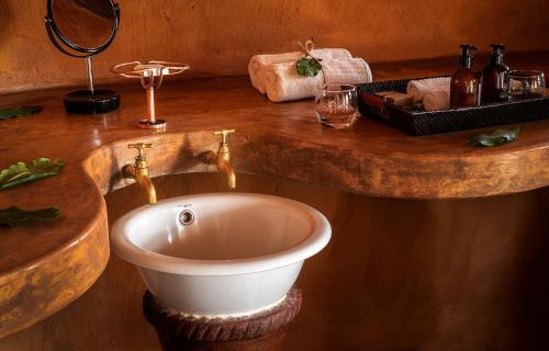 Pondoro Game Lodge Pty (ltd)