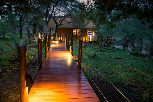 Naledi Bushlodge