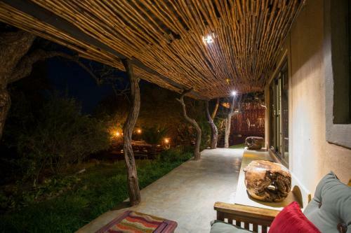 Naledi Bushlodge