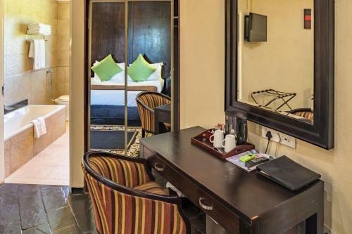 Shumba Valley Lodge